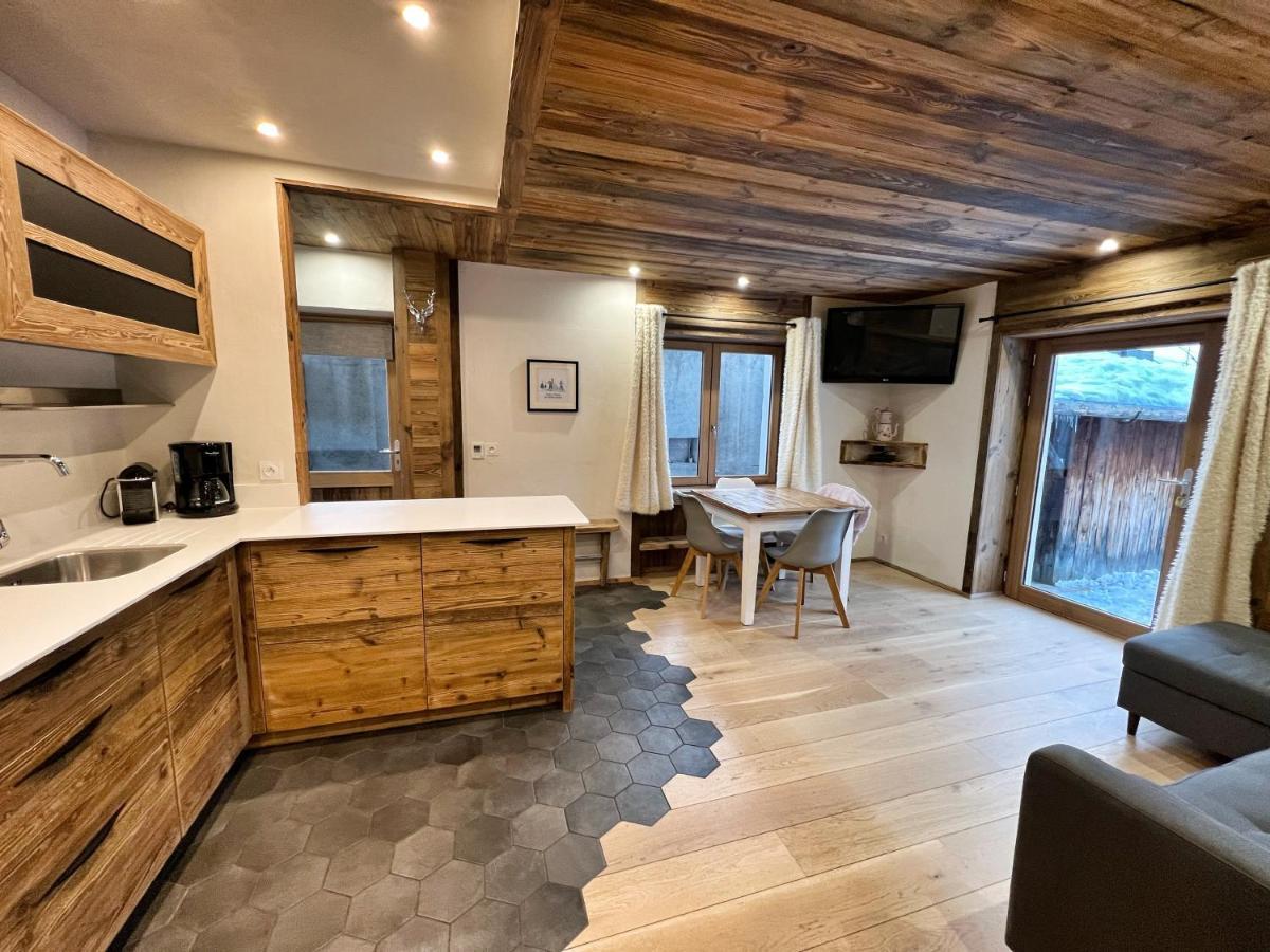 Chez Marion Apartment Notre-Dame-de-Bellecombe Bagian luar foto